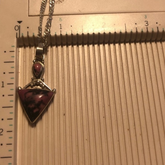 VTG Sterling & Rhodonite Pink / Black Triangle Pear Stones Pendant & Chain 19” - Picture 8 of 9